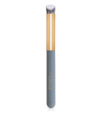 #carlucce# - #foundation# - #concealer# - #primer# - #natural_makeup# - #organic_makeup# - #cache_cream# - #umpteen_cream# - #lip#
